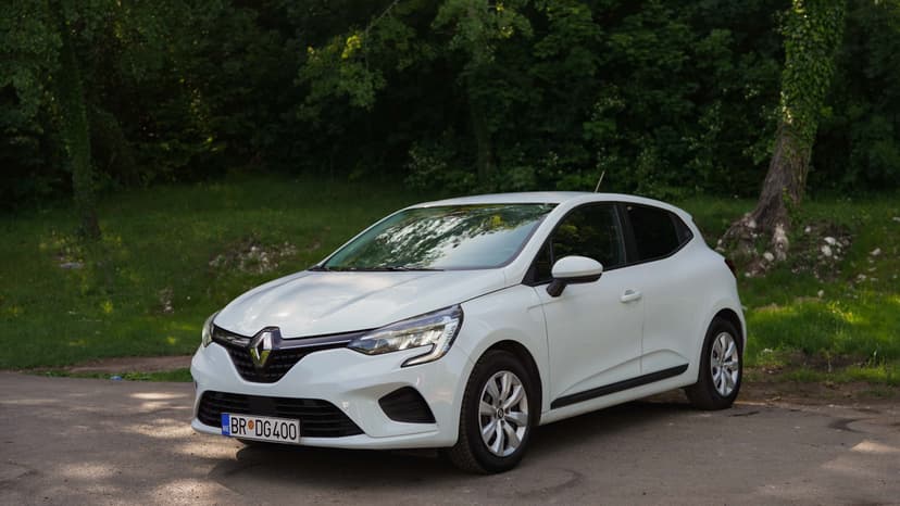 Renault Clio 2020 - rent a car Montenegro